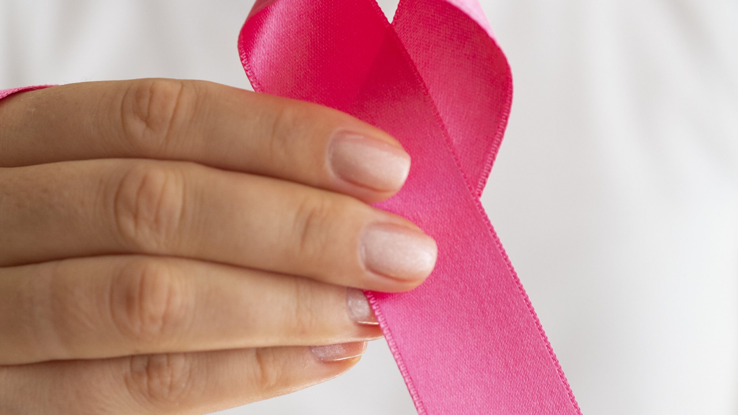 Outubro Rosa: Conscientização e Prevenção ao Câncer de Mama